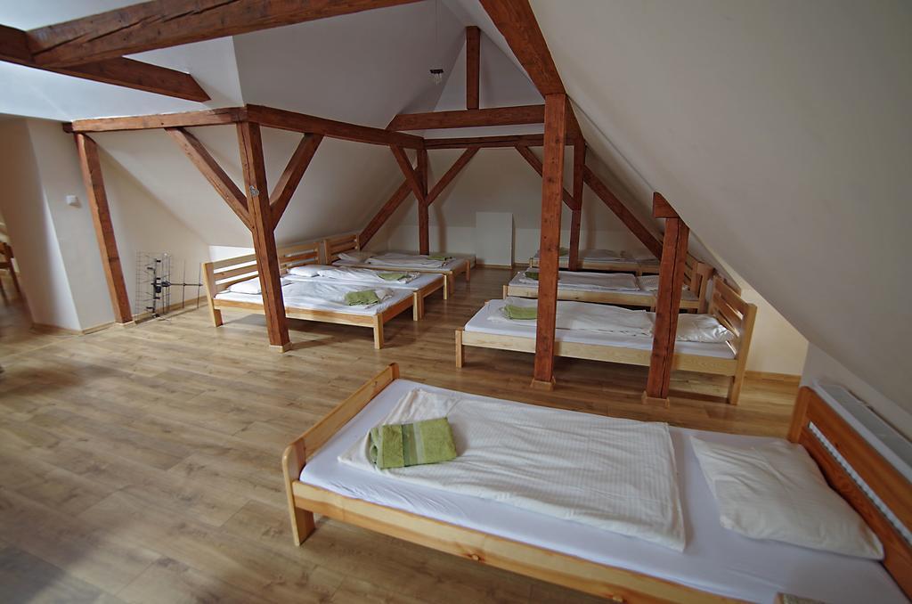 Hotelik Hermes Pieniezno Εξωτερικό φωτογραφία
