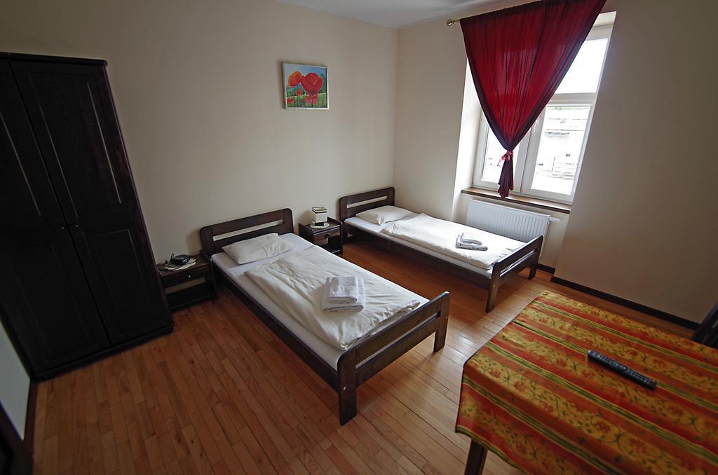 Hotelik Hermes Pieniezno Εξωτερικό φωτογραφία